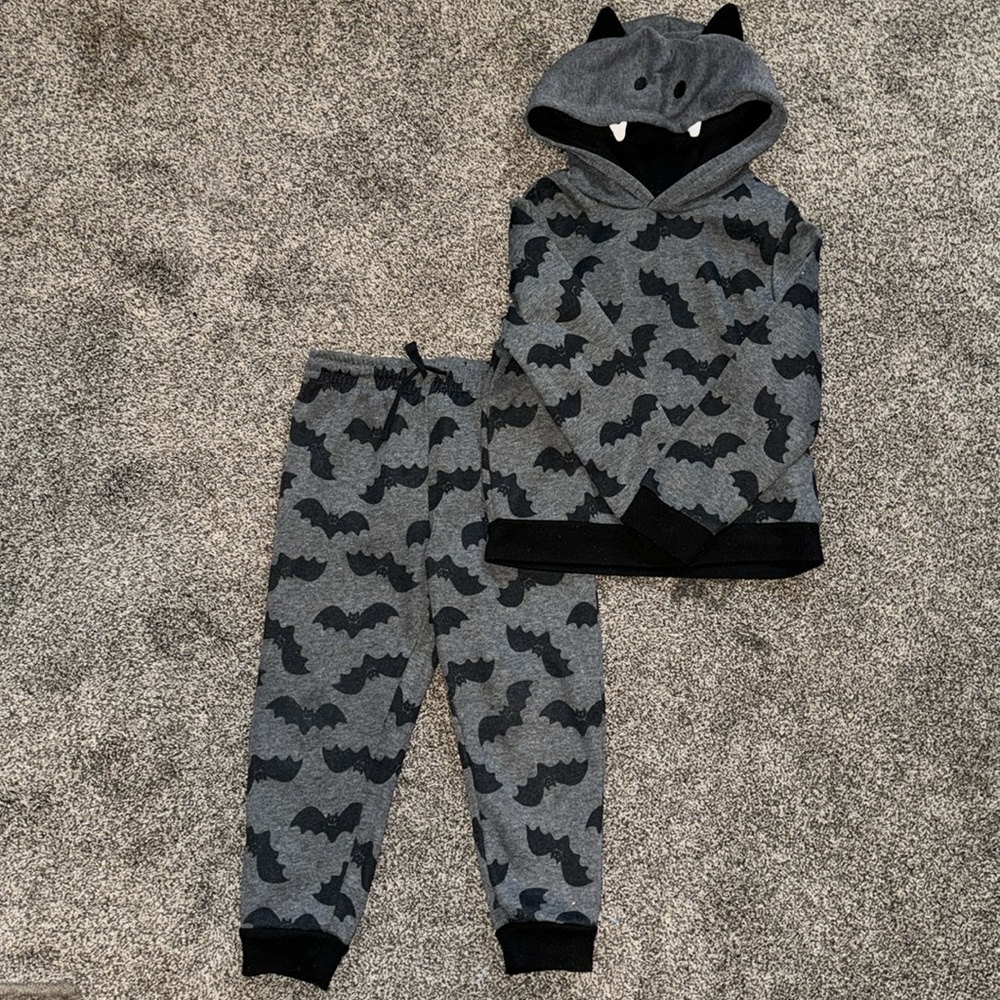 Boys 4T Bundle of Sets